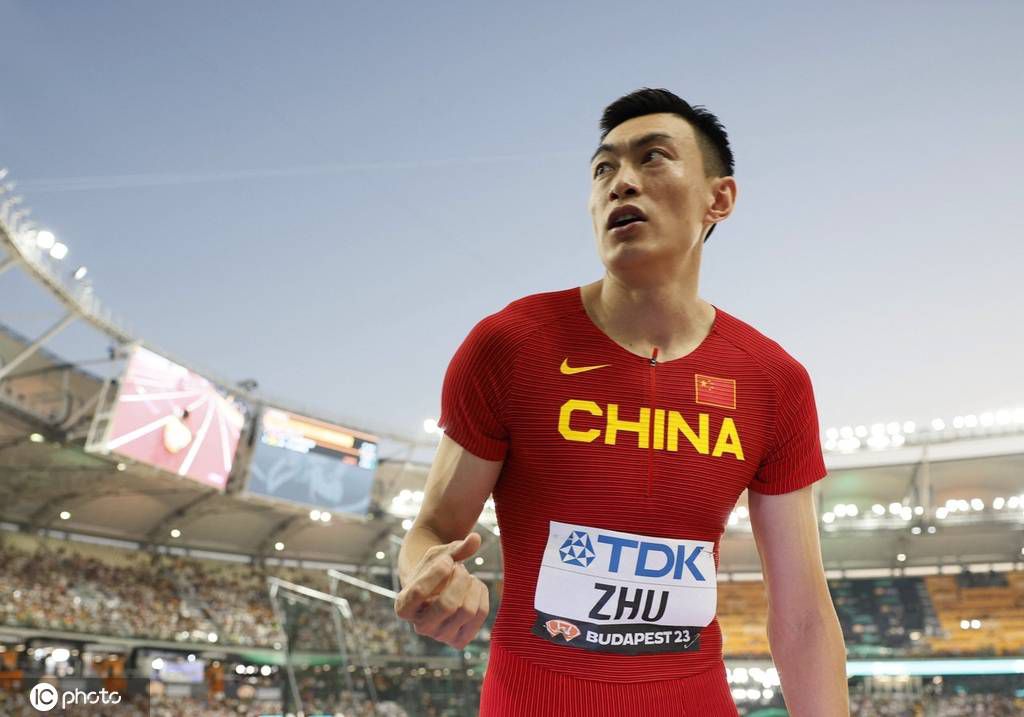 目前数据方面赫罗纳也是得到了机构的青睐，本场看好主胜打出。